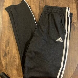 Boys adidas sweats xl